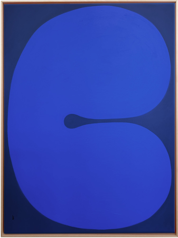 abstraktes Kunstwerk von Lina Danitz im Yves Klein blau